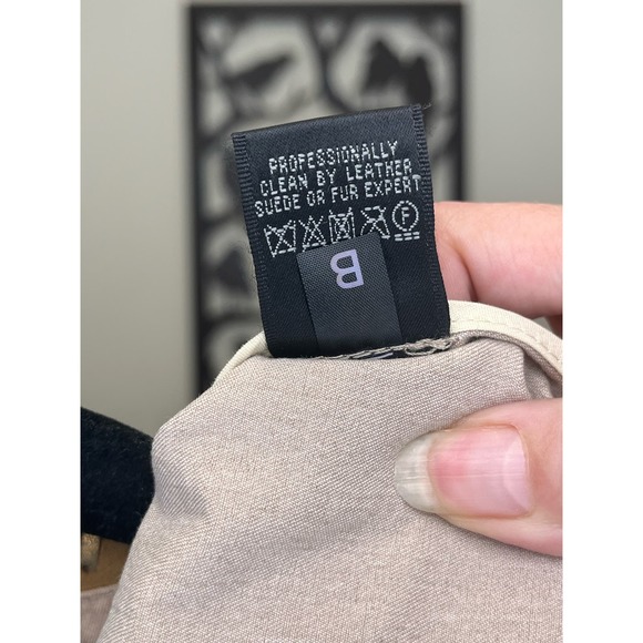 Lafayette 148 New York Double Zipper Moto Style Gold Detail Jacket Size 4 - Picture 6 of 7